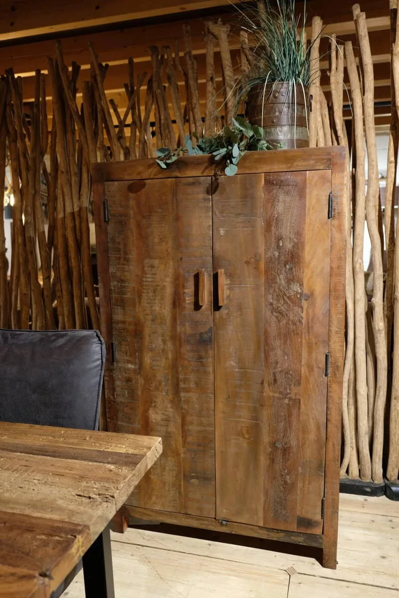 Kast Factory - Livik meubelen