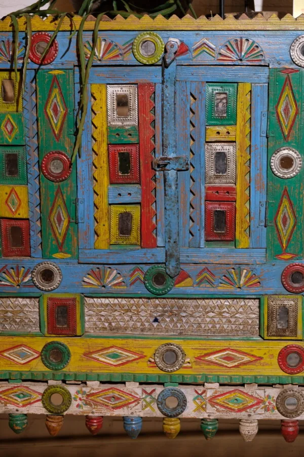 Bruidskast India - Livik meubelen