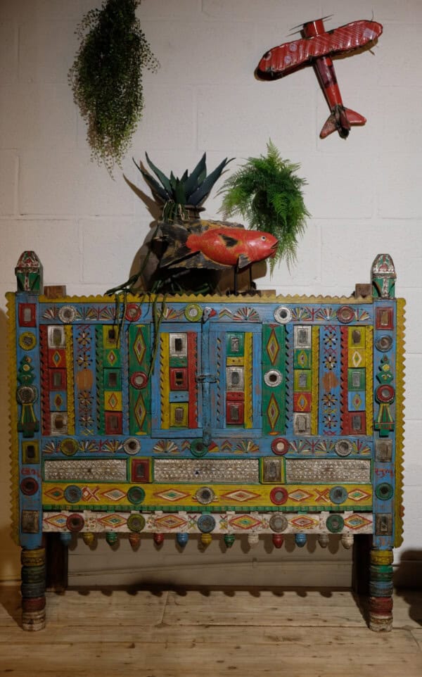 Bruidskast India - Livik meubelen