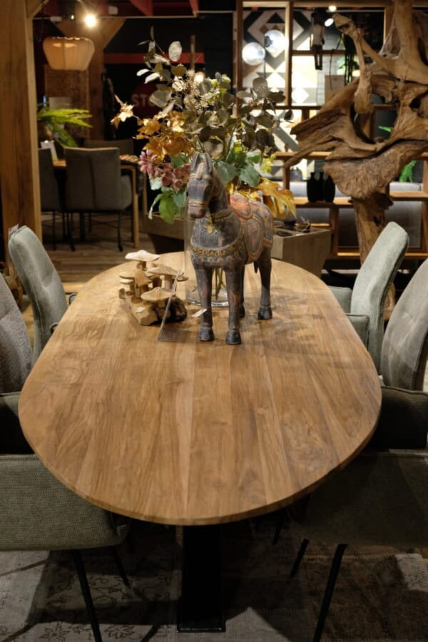 Eetkamertafel Ovaal - Livik meubelen