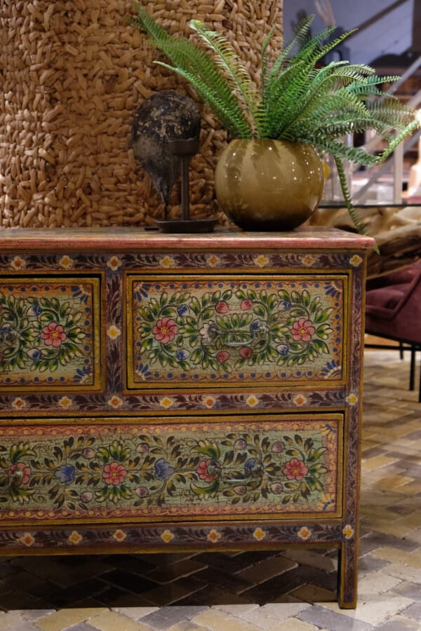 Jaipur Blossom dressoir - Livik meubelen